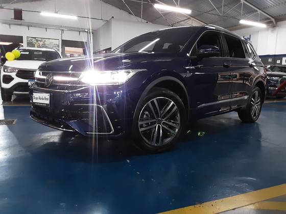 VOLKSWAGEN TIGUAN 2.0 300 TSI GASOLINA ALLSPACE R-LINE AUTOMÁTICO